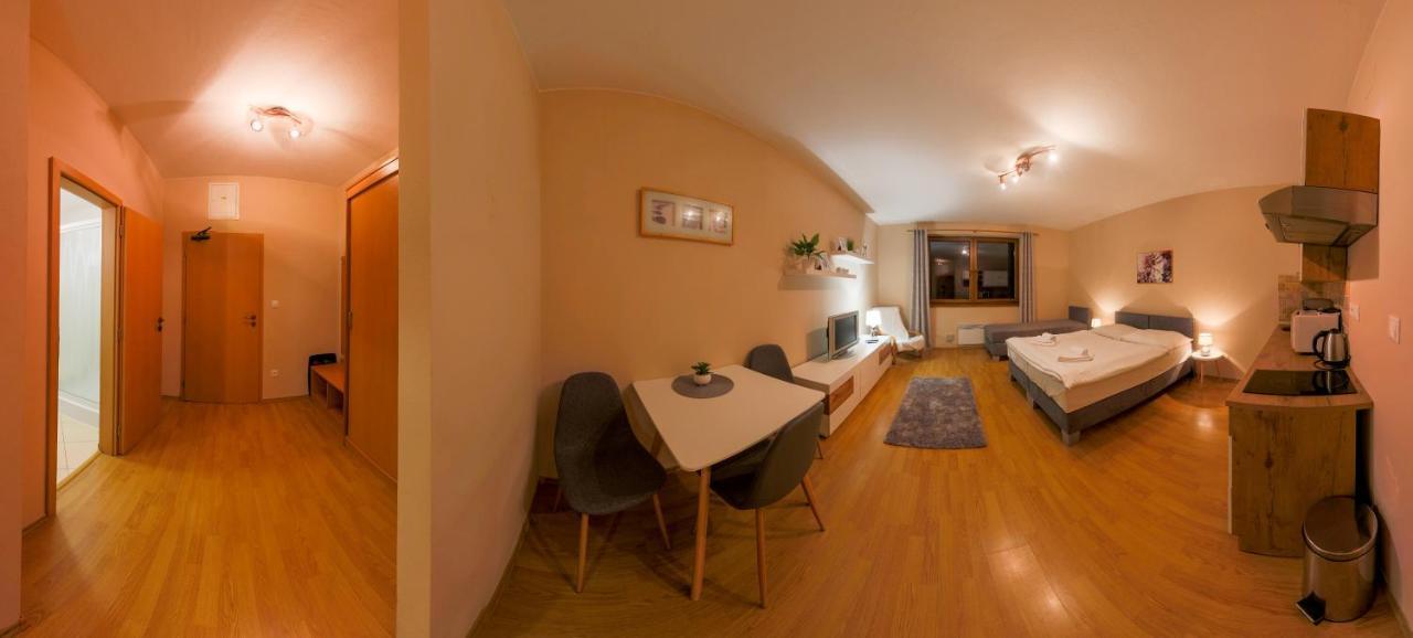 Apartmany Fatrapark 1 S Wellnessom Hrabovska Dolina Ружомберок Экстерьер фото