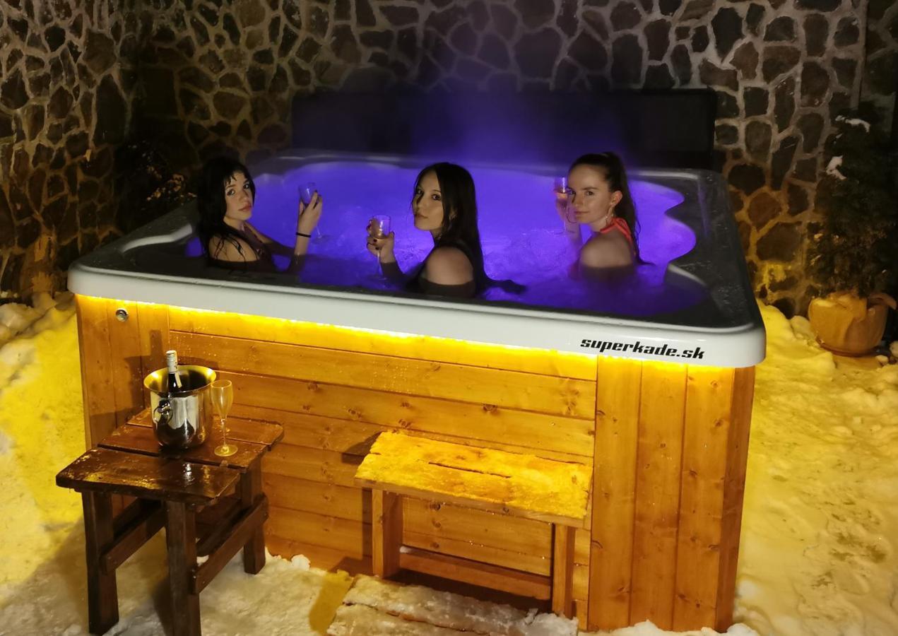 Apartmany Fatrapark 1 S Wellnessom Hrabovska Dolina Ружомберок Экстерьер фото