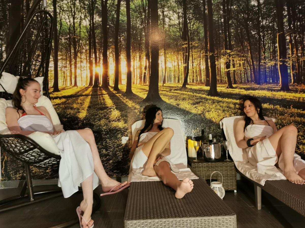 Apartmany Fatrapark 1 S Wellnessom Hrabovska Dolina Ружомберок Экстерьер фото